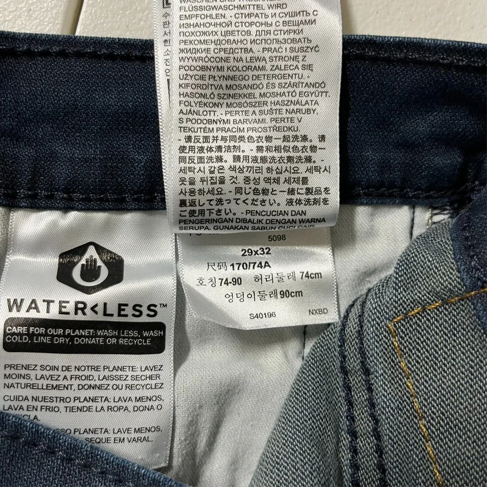 Levis 511 Slim Fit Mens Jeans 29x32 Dark Indigo Wash Stretch Denim 04511-3098
